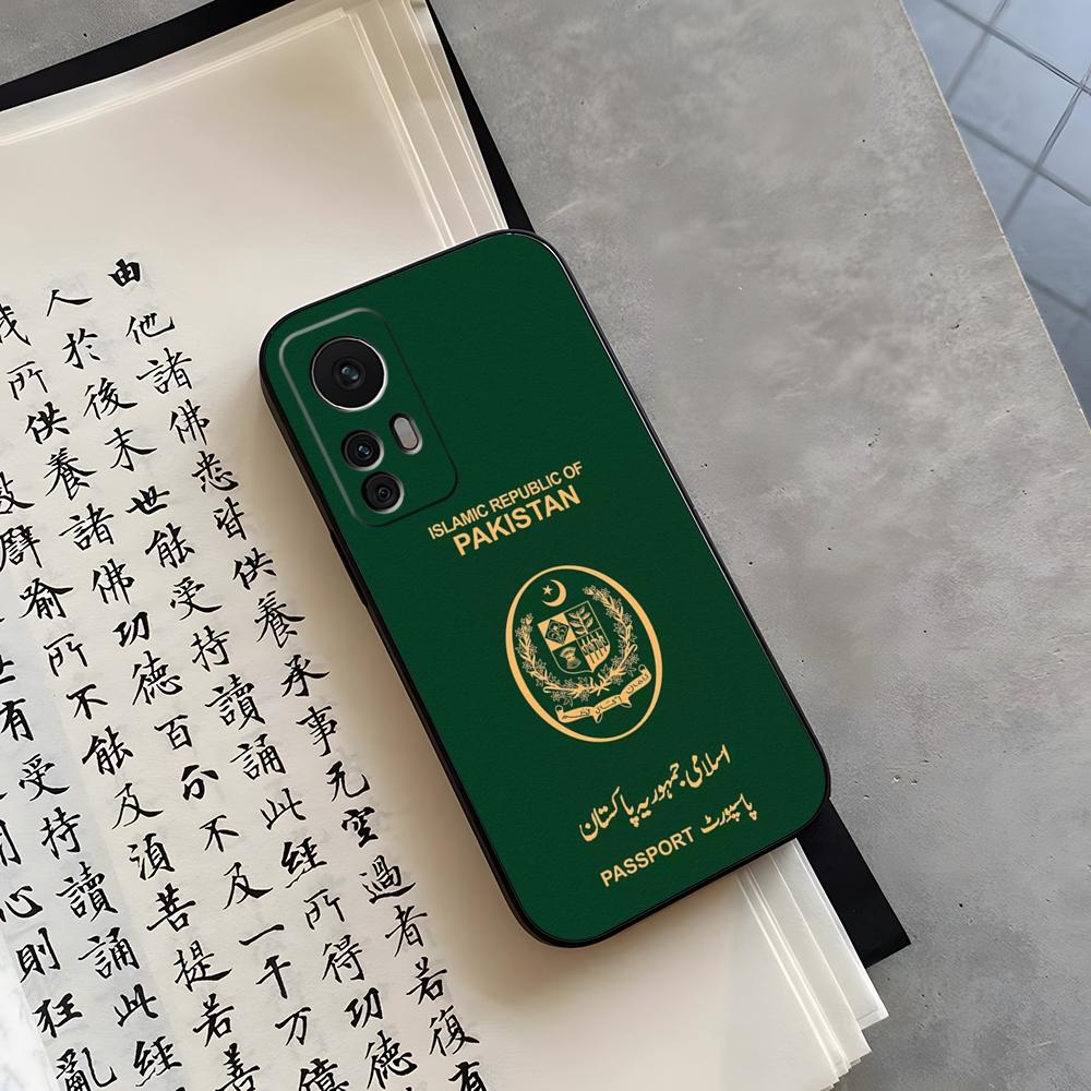 Phone Cases Pakistan - غطاء هاتف بتصميم علم جواز السفر