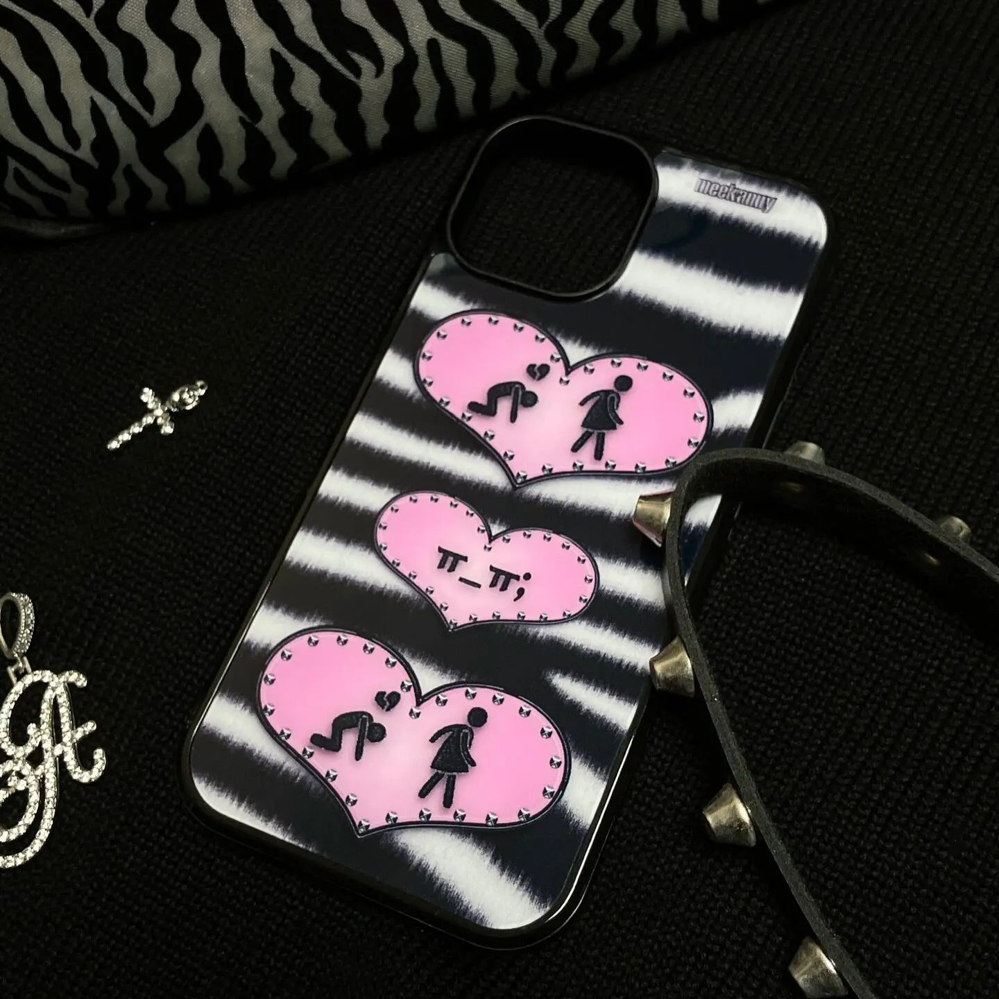 غطاء هاتف مخطط بتصميم شخصي ممي - مراجعة Phone Cases Personalised وسعره