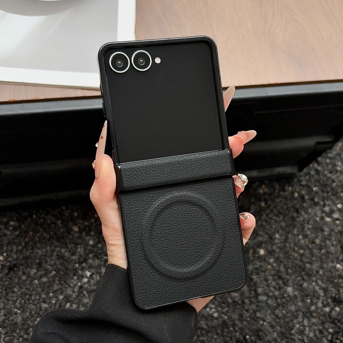 حافظة هاتف فاخرة من الجلد المغ - مراجعة Flip Leather Case وسعره