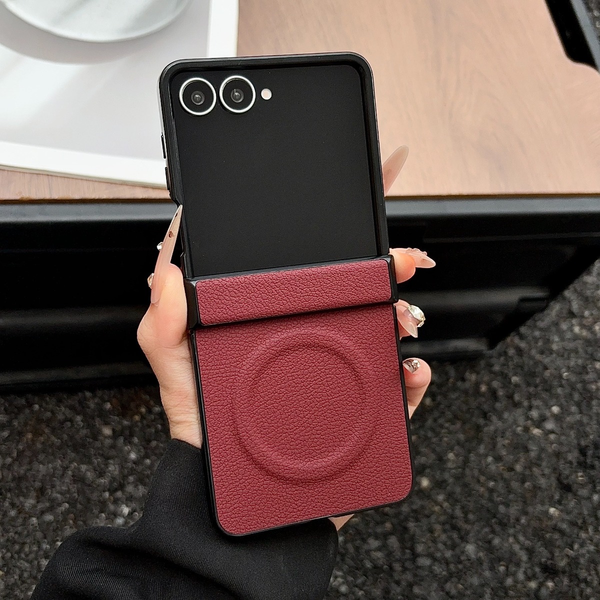 حافظة هاتف فاخرة من الجلد المغ - مراجعة Flip Leather Case وسعره