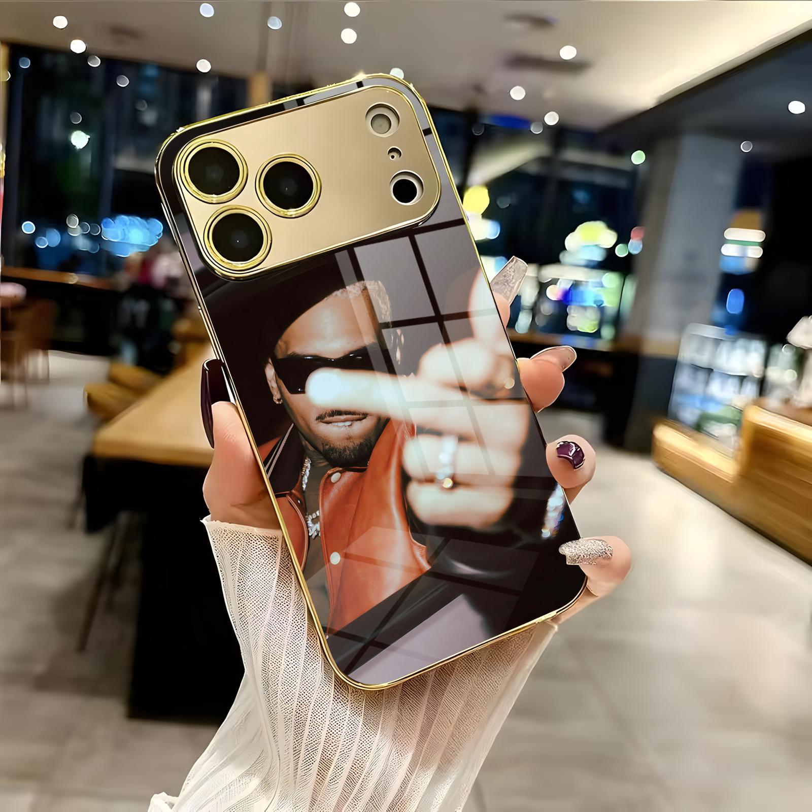 جراب هاتف بتصميم مغني الراب كر - مراجعة Phone Cases Brown وسعره