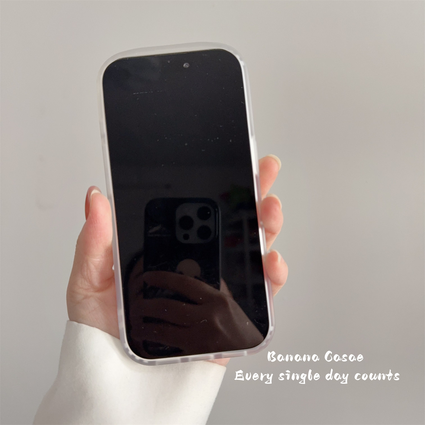 غطاء هاتف كوري بنمط النقاط الو - مراجعة Phone Cases Brown وسعره