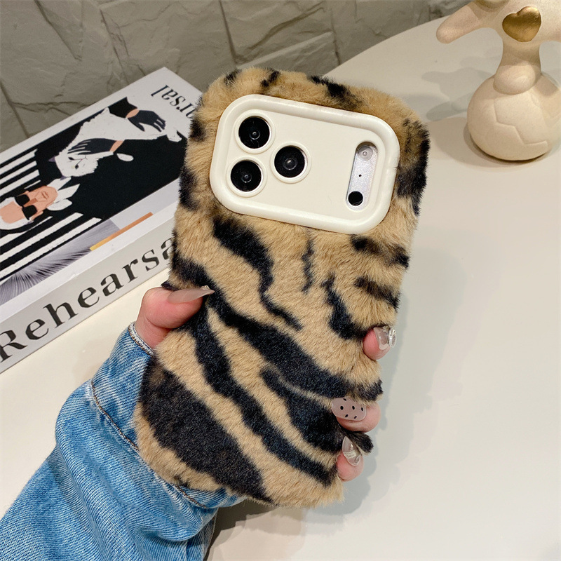 غطاء هاتف فاخر بنمط حمار وحشي  - مراجعة Phone Cases Holder وسعره