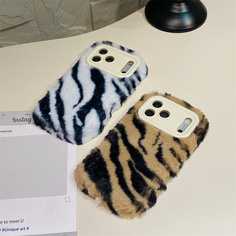 غطاء هاتف فاخر بنمط حمار وحشي  - مراجعة Phone Cases Holder وسعره